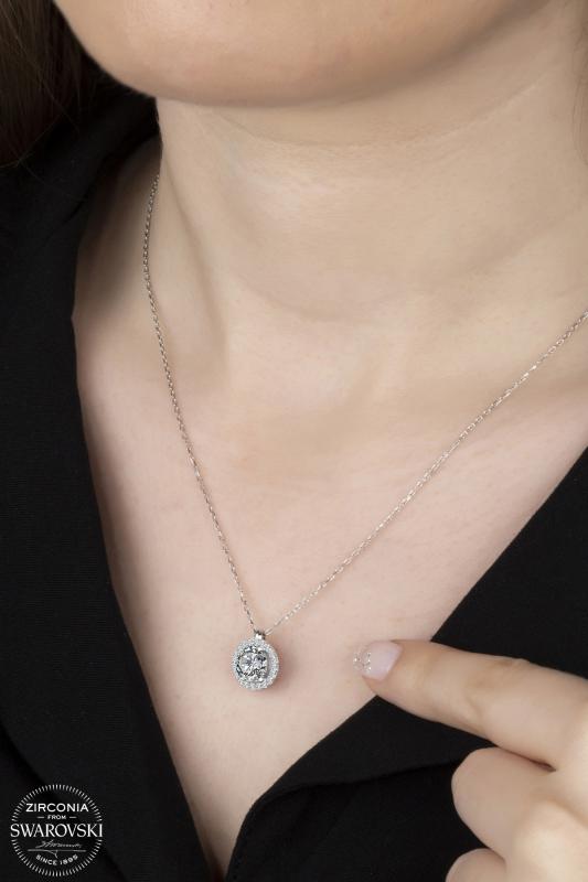 Union%20Swarovski%20Zirconia%20Kadın%20Pırlanta%20Montür%20Gümüş%20Kolye