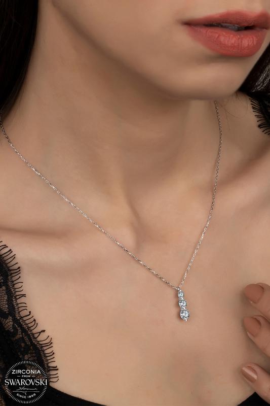 Union%20Zirconia%20Kadın%20Üçtaş%20Süzme%20Gümüş%20Kolye