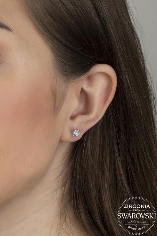 Union%20Swarovski%20Zirconia%20Kadın%20Mini%20Tektaş%20Gümüş%20Küpe